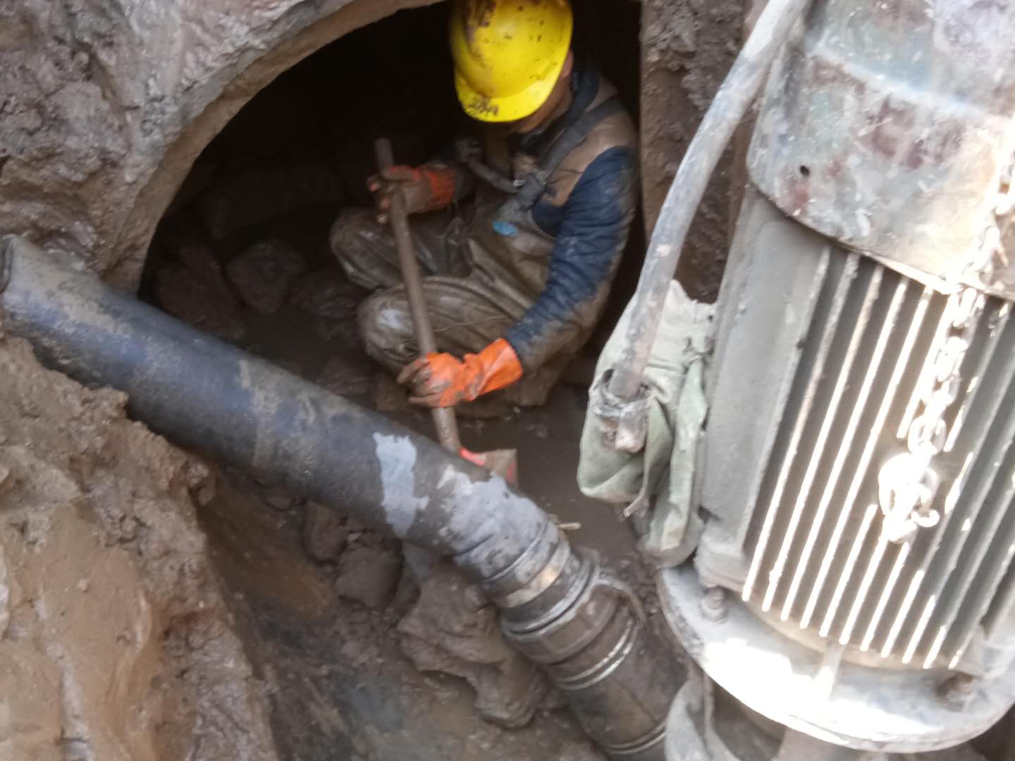 禹王台管道清淤